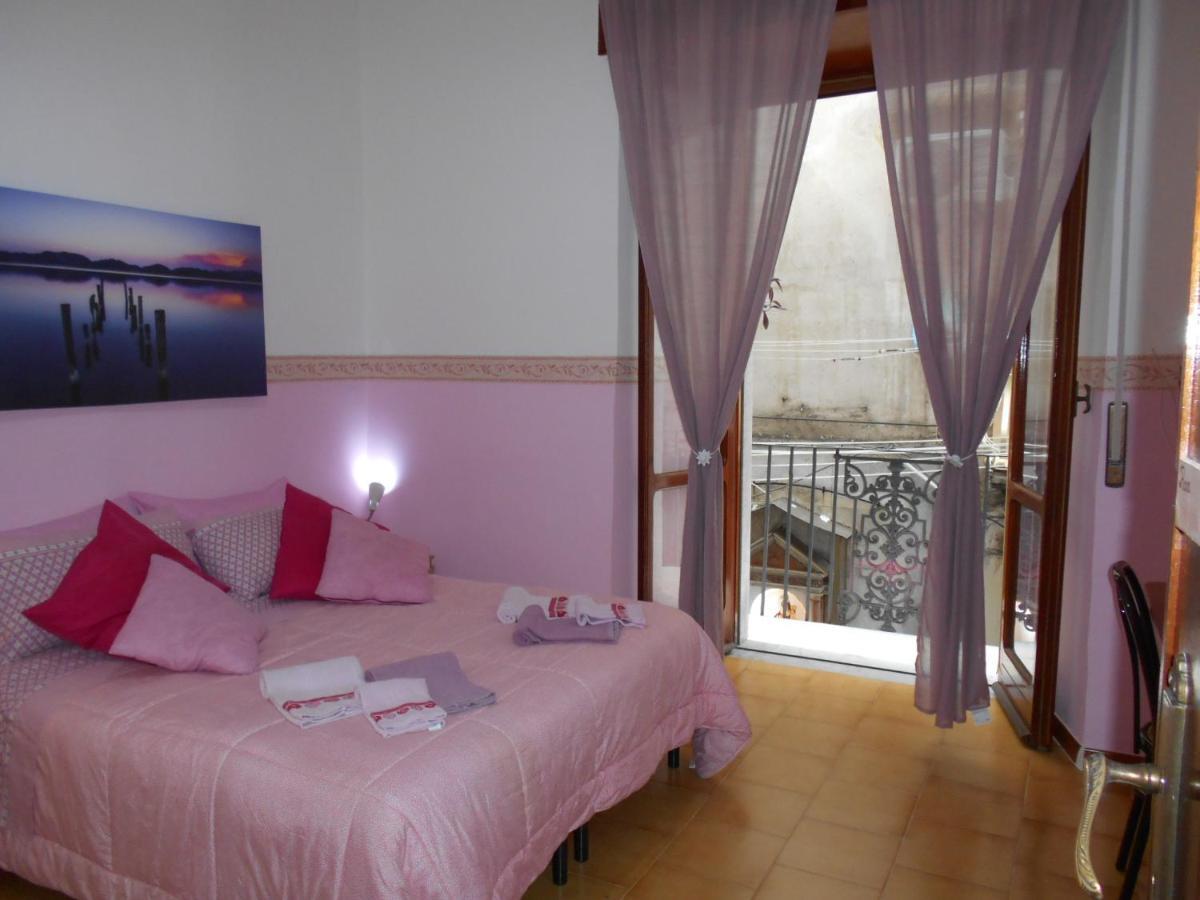 فيكو إيكوينس Robby'S House Bed & Breakfast المظهر الخارجي الصورة