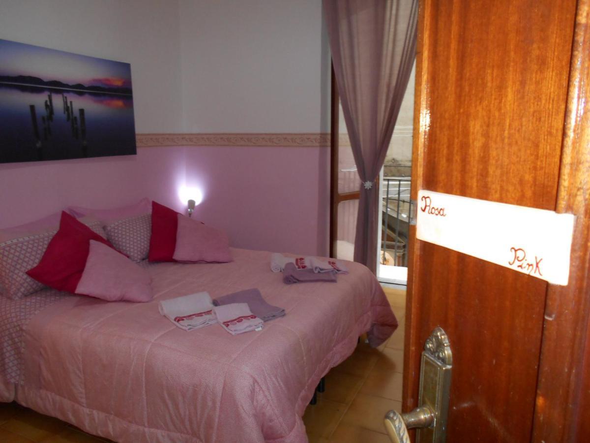 فيكو إيكوينس Robby'S House Bed & Breakfast المظهر الخارجي الصورة