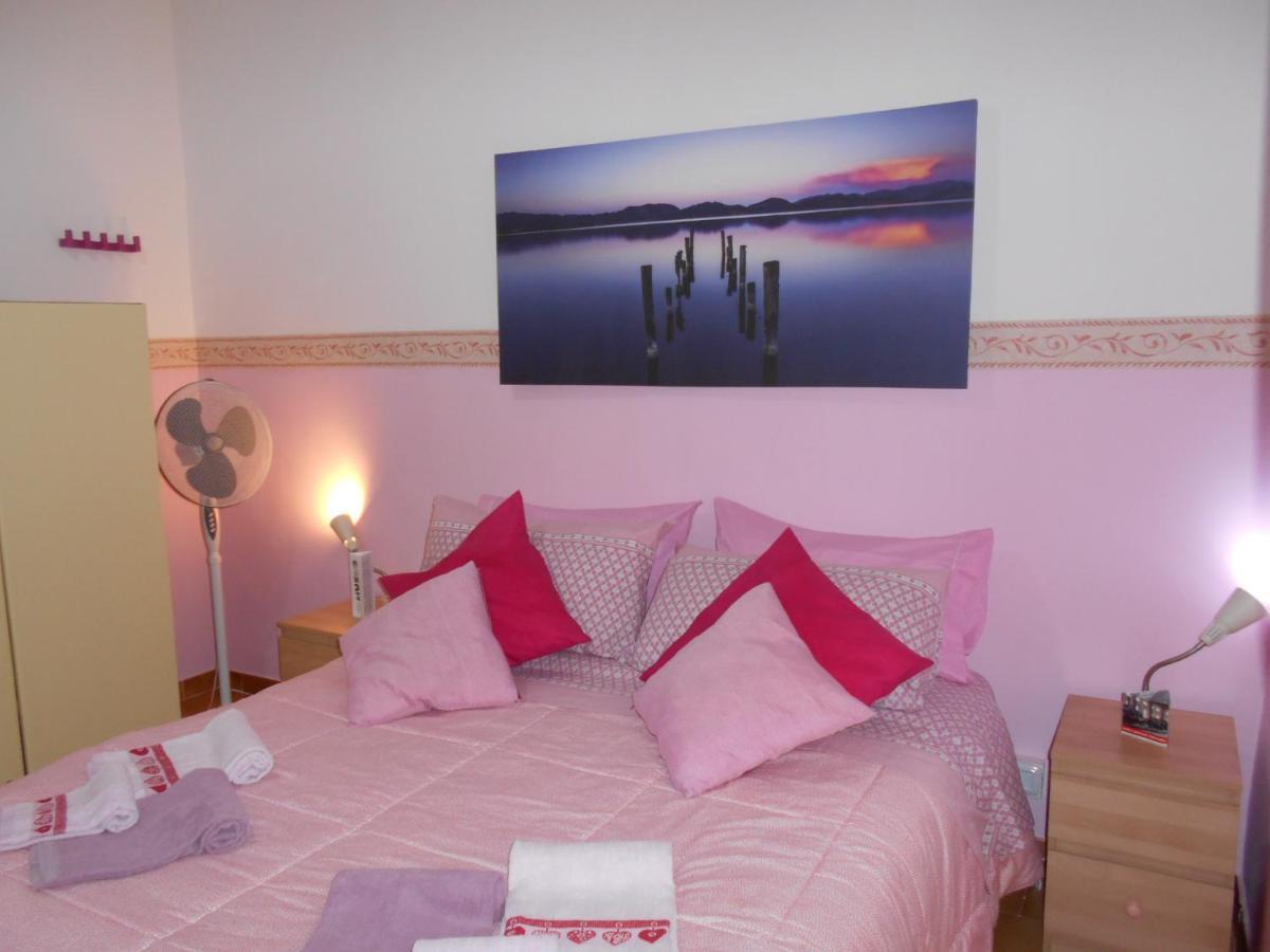 فيكو إيكوينس Robby'S House Bed & Breakfast المظهر الخارجي الصورة