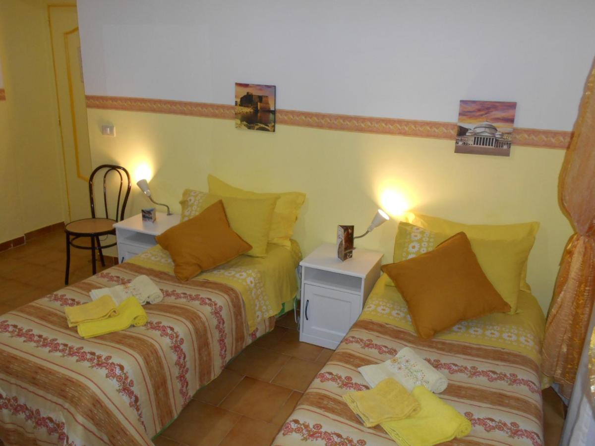 فيكو إيكوينس Robby'S House Bed & Breakfast المظهر الخارجي الصورة