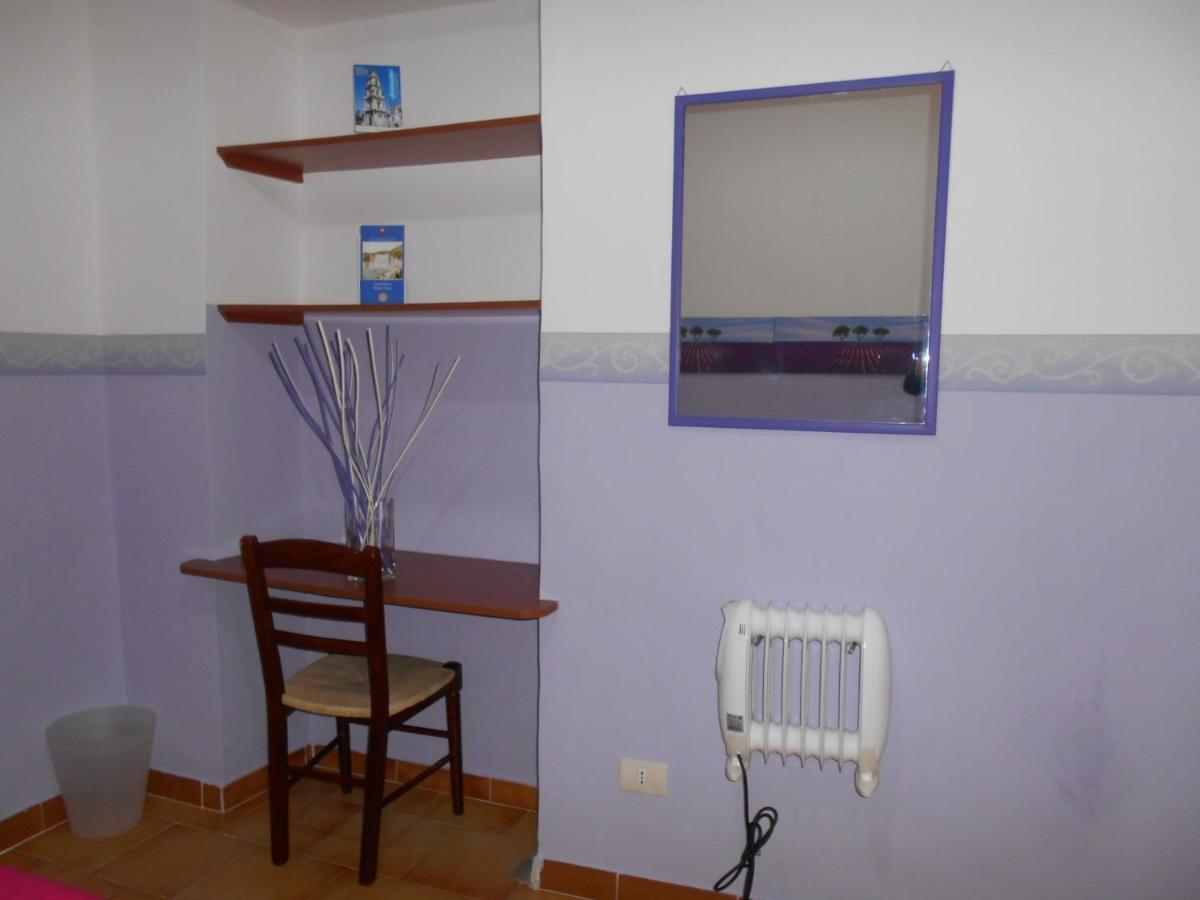 فيكو إيكوينس Robby'S House Bed & Breakfast المظهر الخارجي الصورة